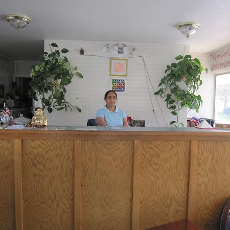 Budget Inn Fairport Ngoại thất bức ảnh
